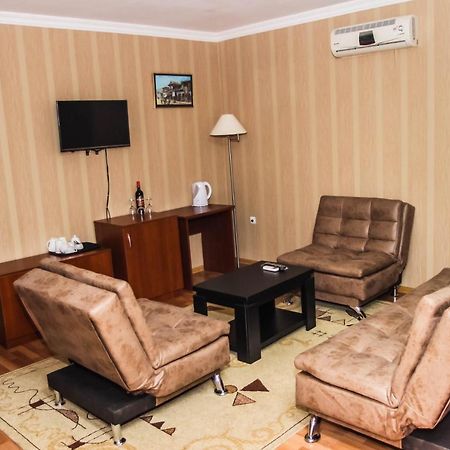 Hotel Istanbul Batumi Kültér fotó