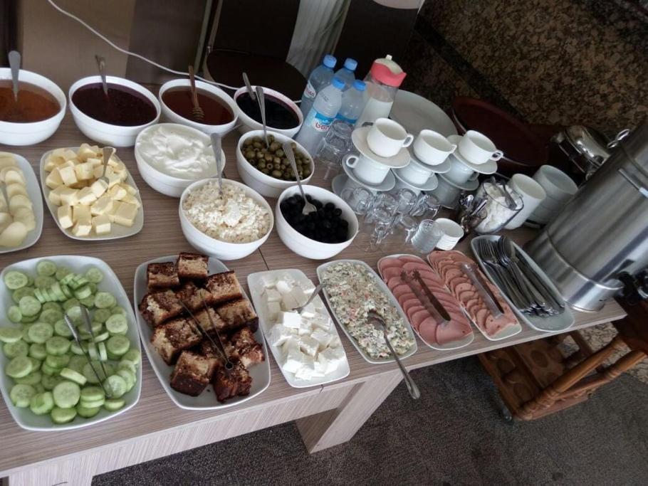 Hotel Istanbul Batumi Kültér fotó